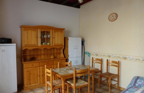 Saint-Germain-des-Fosses Cabaña | Casa rural Saint-Germain-des-Fossés, 4 dormitorios, 8 personas