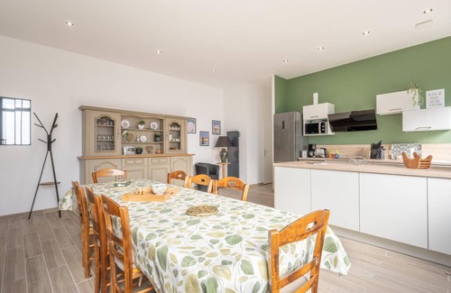 Sacy-le-Petit Cabaña | Gite Sacy-le-Petit, 3 bedrooms, 8 persons