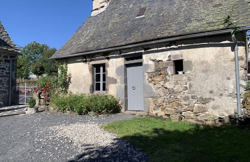 Saint-Bonnet-de-Salers Cabaña | Gite Saint-Bonnet-de-Salers, 3 bedrooms, 6 persons