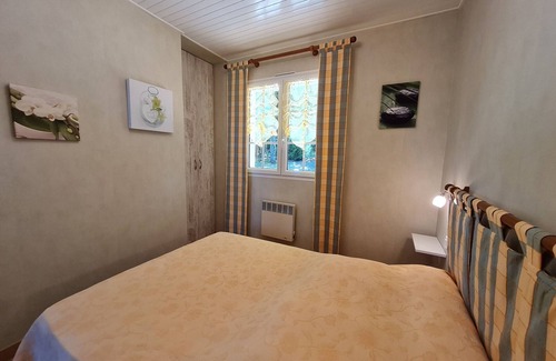 Saint-Firmin-des-Bois Cabaña | Gite Saint-Firmin-des-Bois, 2 bedrooms, 4 persons