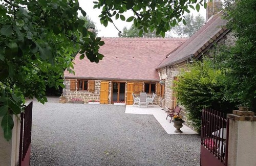 Saint-Bomer-les-Forges Cabaña | Gite Saint-Bômer-les-Forges, 3 bedrooms, 6 persons