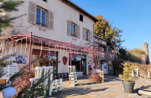 Saint-Haon-le-Chatel Cabaña | Casa rural Saint-Haon-le-Châtel, 3 dormitorios, 11 personas