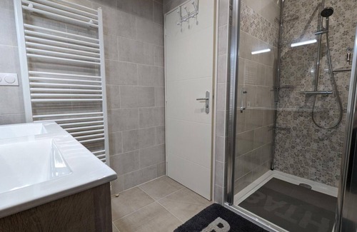 Saint-Gourson Cabaña | Gite Saint-Gourson, 4 bedrooms, 8 persons