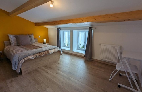 Saint-Gourson Cabaña | Gite Saint-Gourson, 4 bedrooms, 8 persons