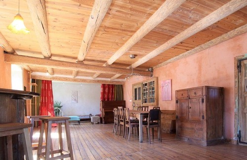 Saint-Jean-de-Nay Casa | Casa rural Saint-Jean-de-Nay, 4 dormitorios, 8 personas