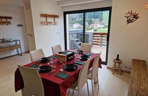 Rupt-sur-Moselle Apartamento | Gite spa atypique, Vosges, chez Bubu, école rénovée bain nordique et nature