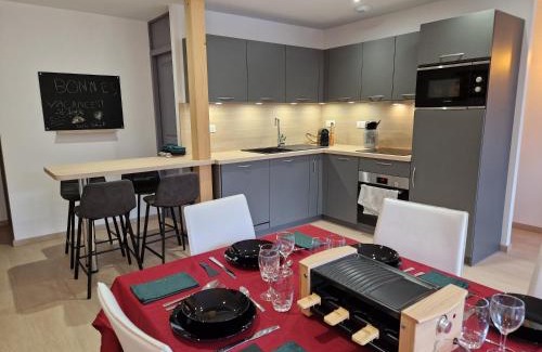 Rupt-sur-Moselle Apartamento | Gite spa atypique, Vosges, chez Bubu, école rénovée bain nordique et nature