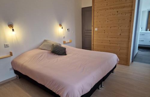 Rupt-sur-Moselle Apartamento | Gite spa atypique, Vosges, chez Bubu, école rénovée bain nordique et nature