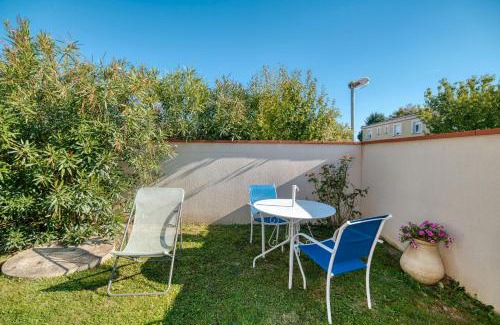 La Salvetat-Saint-Gilles Apartamento | Gite Studio Le Colibri
