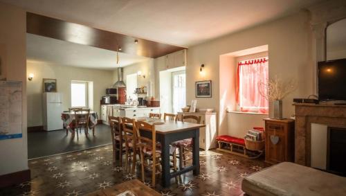 Peaugres Casa | Gite Tante jeanne