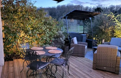 Carsac-Aillac Casa | Gite with hottub near Sarlat