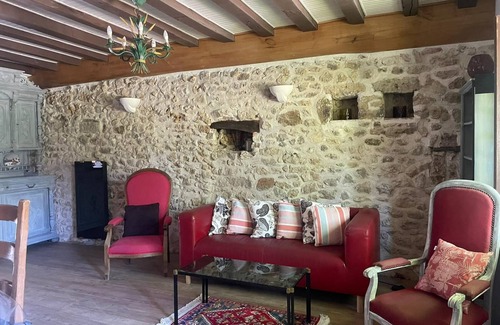 Prissac Casa | Gite with swimming pool "Le Chatel