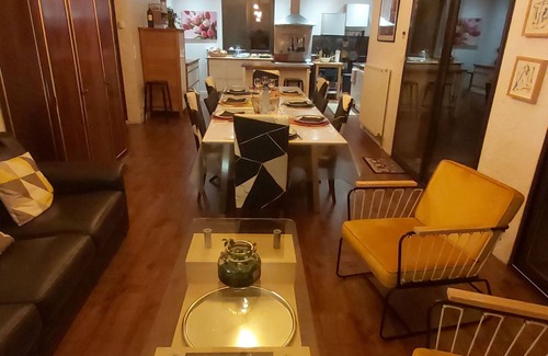 Carennac Casa | Gite14 Personnes sur 1.6ha, Piscine et Panorama sur Vallée de la Dordogne