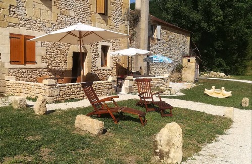 Savignac-de-Miremont Casa | Casas rurales 6 personas en Périgord negro