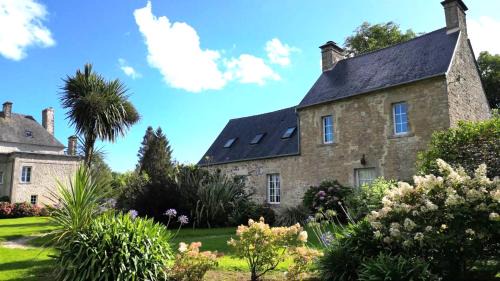 Valognes Casa | Gites Du Manoir de Savigny