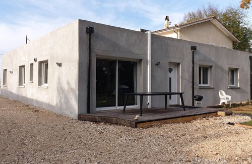 Neac Casa | GITES EN COLLOCATION 33500 NEAC