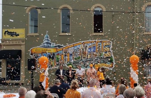 Fayetteville Apartamento | “Give My All for Tennessee” in Downtown Fayetteville Near Jack Daniels