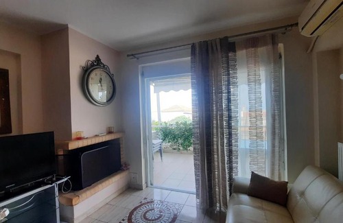 Xylokastro-Evrostina Apartamento | GK Seaside Maisonette