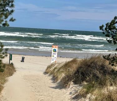 Trassenheide Casa | Glücklich am Strand - Ruhe im Kiefernwald mit Terrasse & Hundeherz willkommen