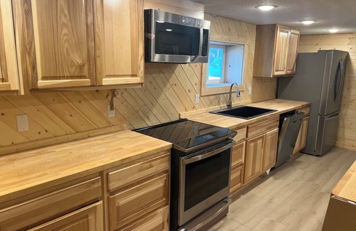 Bear Creek Apartamento | GLACIER CREEK APARTMENT-Enchanting 4 bedroom apartment with WiFi n scenic Seward