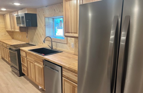 Bear Creek Apartamento | GLACIER CREEK APARTMENT-Enchanting 4 bedroom apartment with WiFi n scenic Seward