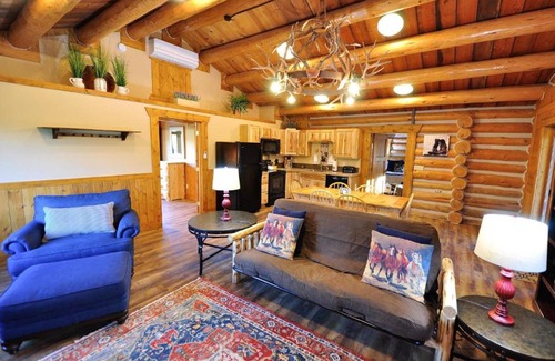 Coram Otro | Glacier Homestead