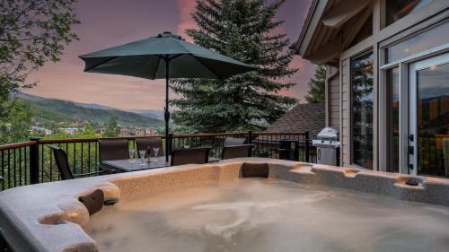 Steamboat Springs Casa | Glacier Lodge - East