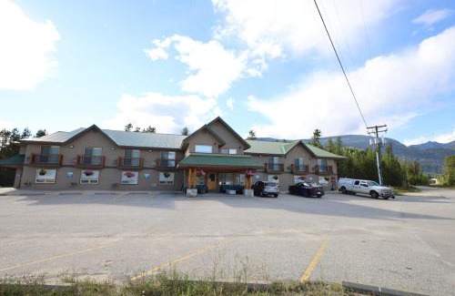 Blue River Cabina | Glacier Mountain Lodge