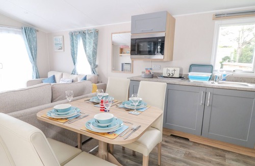 Bucks Cross Cabaña | GLADE 52, pet friendly, with pool in Bucks Cross, Bideford