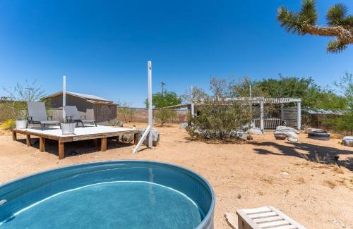 Yucca Valley Casa | Glamingo Cabin