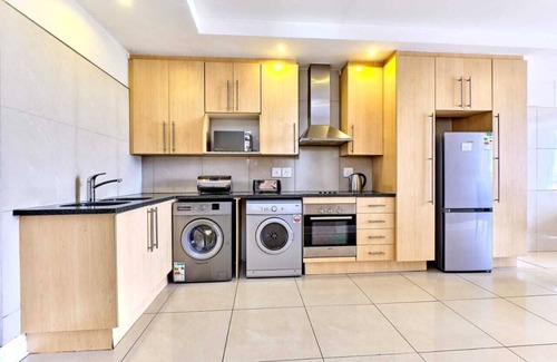 Sandown Apartamento | Glammys Suites at Hydro