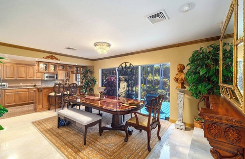 New Town Casa | Glamorous 3BDR/2BA Home in Key West