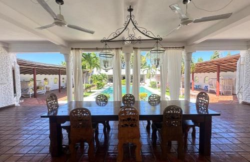 Malindi Villa | Glamorous Getaway PM