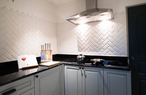 Ekkamai Apartamento | Glamorous Peaceful Apt 2br 2ba Centre Wparkin 7 Mins to Bts Free Wifi