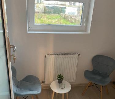 Braila Apartamento | Glamorous Two