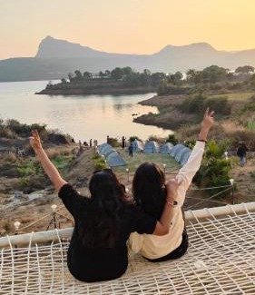 Kadadhe Otro | Glamp Of Dreams