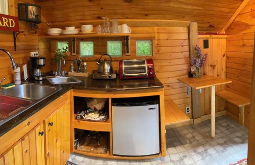 North River Cabina | GLAMP RICHARD: CABINA DE LA LONA EN GRANJA BONITA