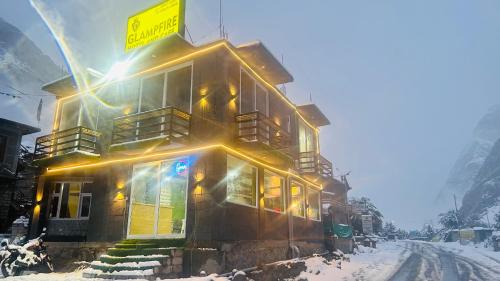 Jispa Hotel | Glampfire Hotel and Cafe