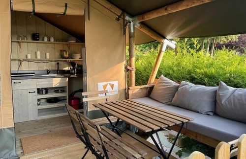 Wanzka Otro | 'Glamping' Angelzelt am See mit Steg und Boot (Mecklenburger Seenplatte)