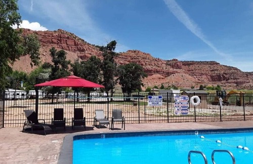 Kanab Alquiler De RV | Glamping at Crazy Horse RV Resort