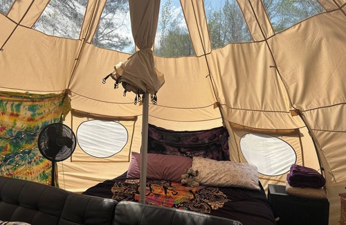Wildersville Casa | Glamping at the Promised Land Campground- The Vidalia Tent