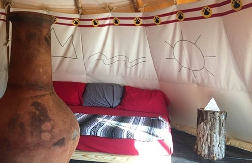 Jamestown Apartamento | Glamping atrás en el tiempo