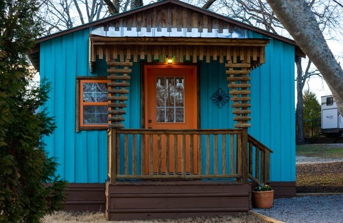 Kedron Cabina | Glamping Cabin 3 - Cozy Retreat