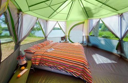 Saint-Michel-de-Montjoie Otro | 'Glamping' tents one of three to rent fully equipped private equipped kitchen tents too