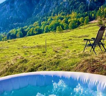 Hohe Wand Otro | Glamping Hohe Wand - Kuppelzelt mit Whirlpool & Panoramafenster