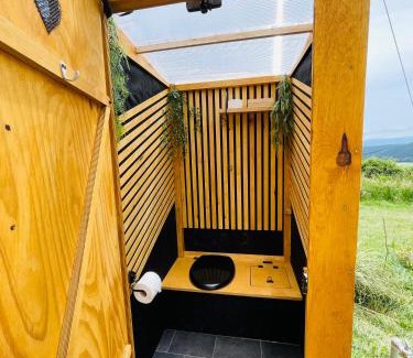 Hohe Wand Otro | Glamping Hohe Wand - Zelt mit Sternenfenster und Whirlpool