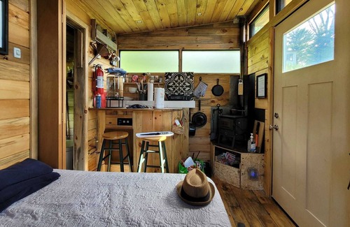 Gooderham Cabina | Glamping in luxury