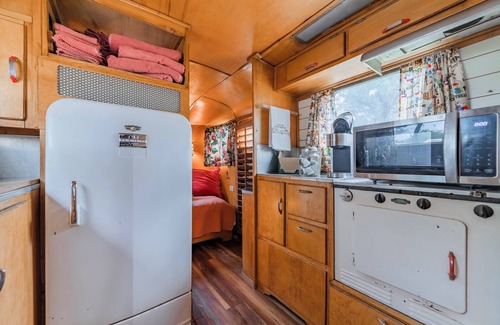 Spicewood Casa | Glamping in Spicewood TX Hill Country~ The Spartan at Green Acres