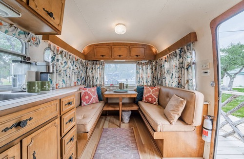 Spicewood Casa | Glamping in Spicewood TX Hill Country ~ The Avion