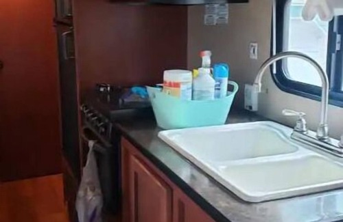 Midland Casa | "Glamping In The Beautiful Pacific Northwest"